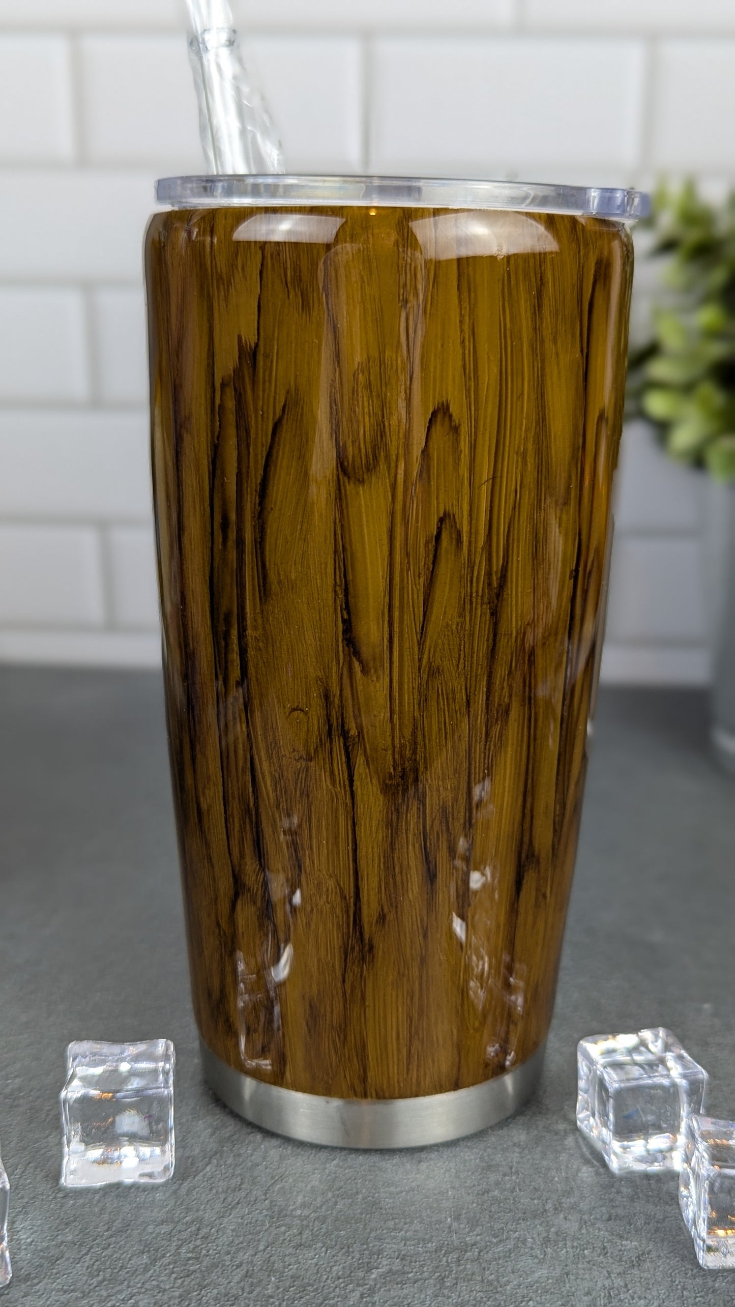 Big Foot w/Flag Woodgrain 20 oz Tumbler
