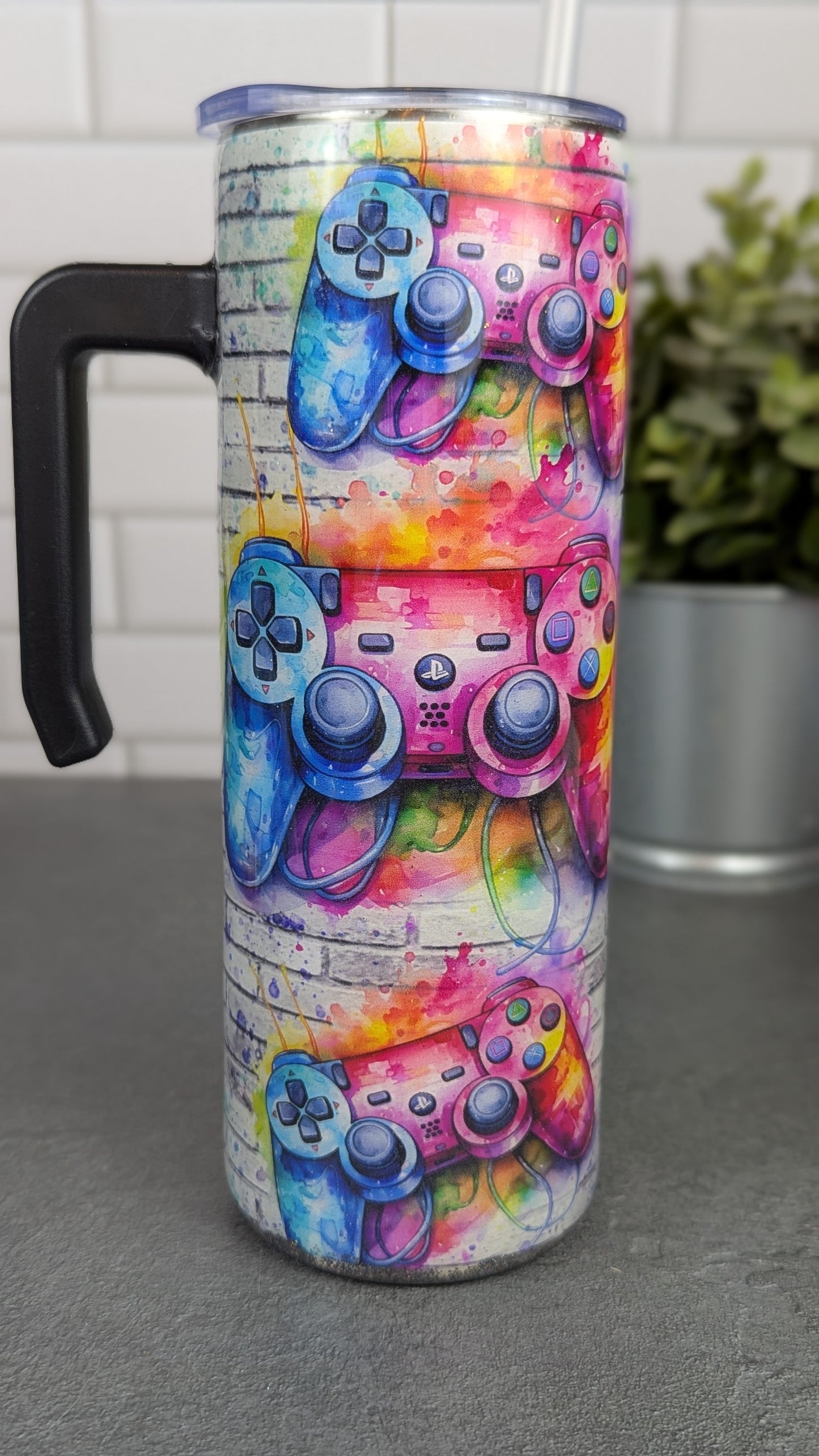 Gamer 20 oz Tumbler w/Handle