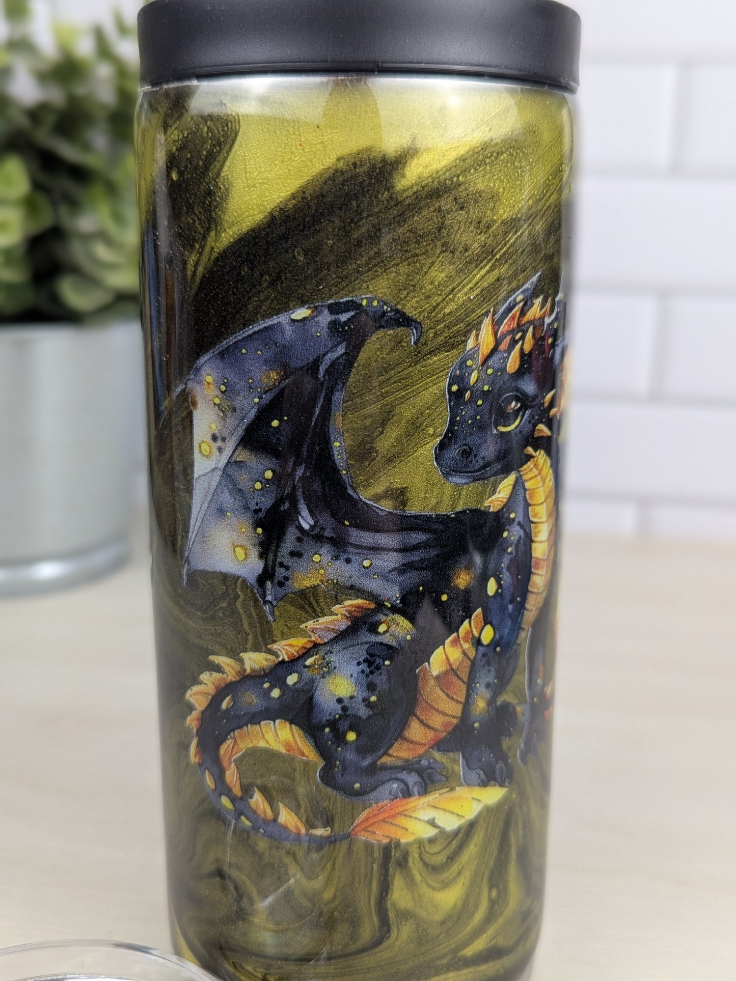 Black & Gold Swirl Dragon 15 oz Duo Lid Tumbler