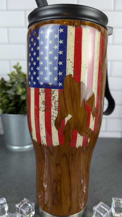 Bigfoot Flag Woodgrain 40 oz Duo Lid Tumbler