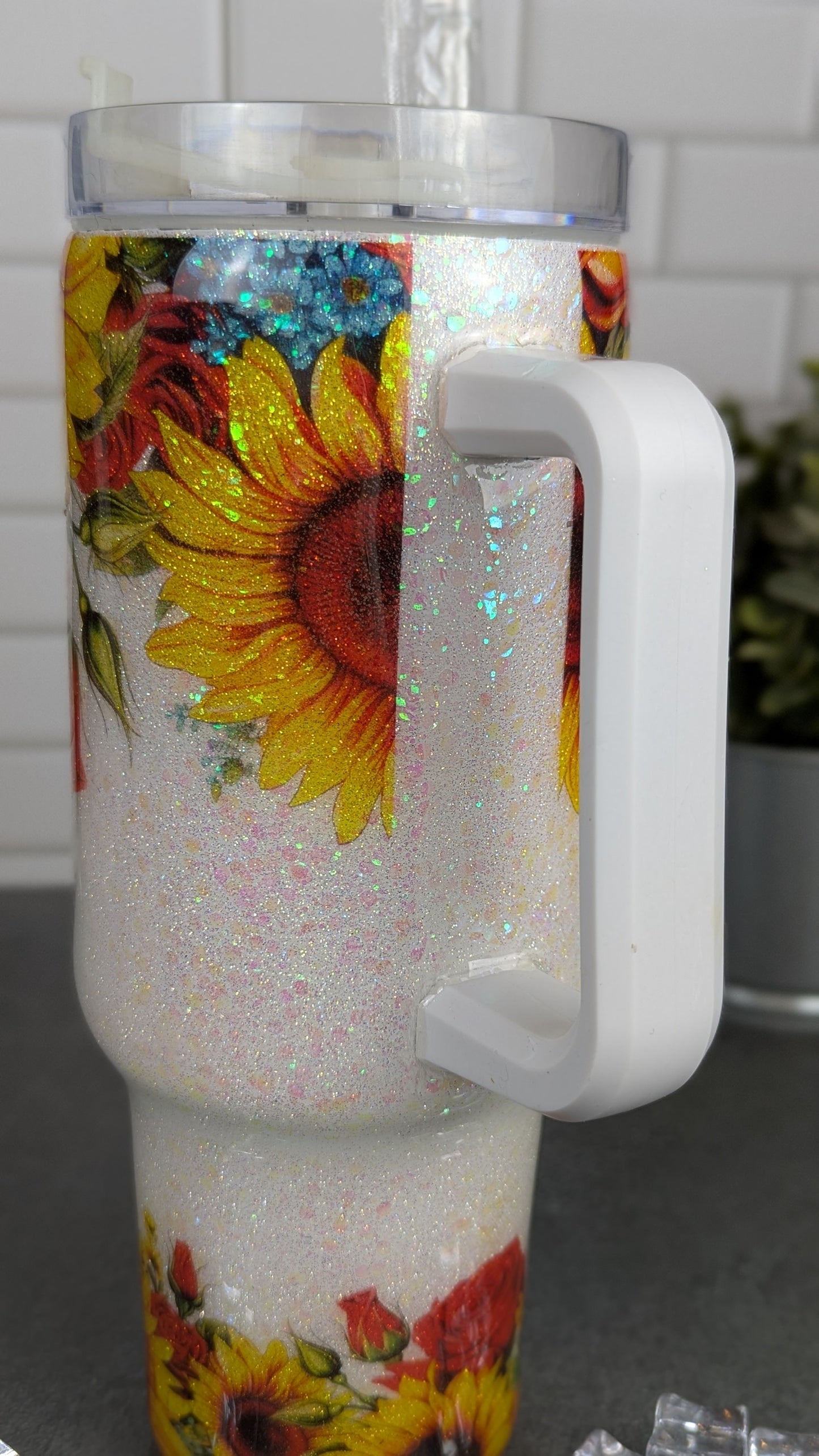 Sunflowers & Roses on White 40 oz Tumbler w/Handle